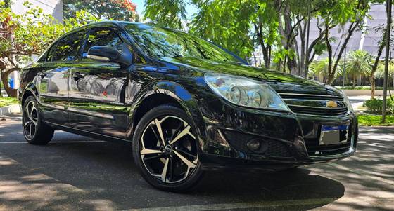 CHEVROLET VECTRA 2.0 MPFI EXPRESSION 8V 140CV FLEX 4P MANUAL CHEVROLET VECTRA 2.0 MPFI EXPRESSION 8V 140CV FLEX 4P MANUAL